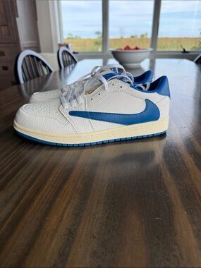 DHgate Travis Scott Jordan 1